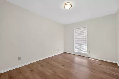 1918 Lamont Drive, Garland, TX 75040 - Photo 4