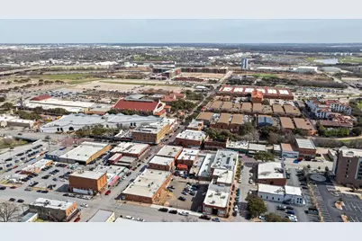 2221 Refugio Avenue, Fort Worth, TX 76164 - Photo 32