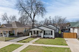 2221 Refugio Ave, Fort Worth, TX 76164 - Photo 2