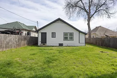 2221 Refugio Avenue, Fort Worth, TX 76164 - Photo 30