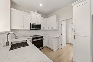 805 Clifton St, Waco, TX 76704 - Photo 6