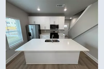 408 Hayley Court, Stephenville, TX 76401 - Photo 4