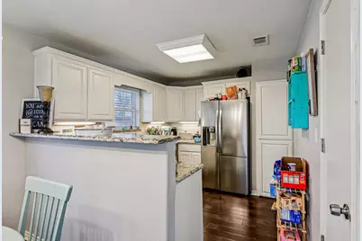 1733 Shawnee Drive, Cleburne, TX 76033 - Photo 12