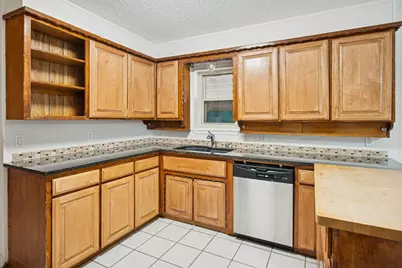 125 Briarwood Drive, Kennedale, TX 76060 - Photo 6