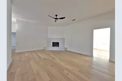 213 Bear Creek Parkway W, Keller, TX 76248 - Photo 4