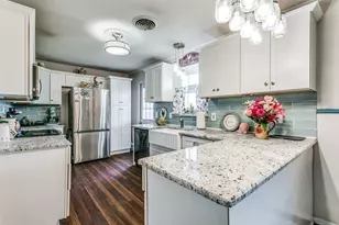 209 Linda Ln, Irving, TX 75062 - Photo 6