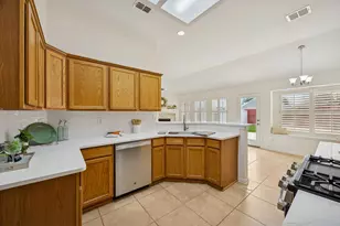 2813 Pecan Meadow Dr, Garland, TX 75040 - Photo 16