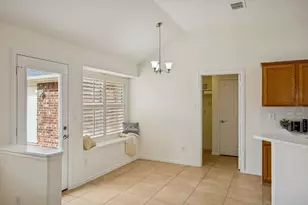 2813 Pecan Meadow Dr, Garland, TX 75040 - Photo 12