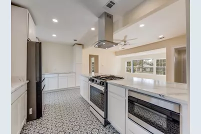 1425 W Shepherd Street, Denison, TX 75020 - Photo 8