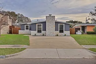 3046 Rotan Ln, Dallas, TX 75229 - Photo 2