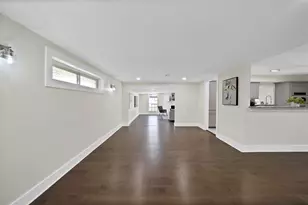 3046 Rotan Ln, Dallas, TX 75229 - Photo 10