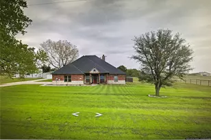 755 Bones Chapel Rd, Whitesboro, TX 76273 - Photo 1