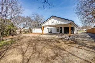 202 S Cummings Dr, Alvarado, TX 76009 - Photo 18