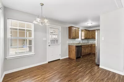 1512 N Anglin Street, Cleburne, TX 76031 - Photo 6