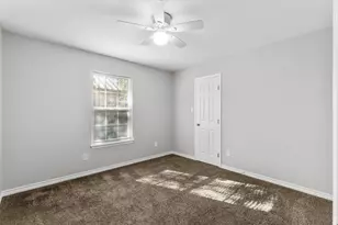 1512 N Anglin St, Cleburne, TX 76031 - Photo 12