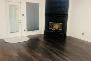 702 Kristi Ln, Cedar Hill, TX 75104 - Photo 4