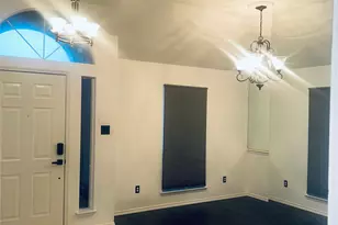 702 Kristi Ln, Cedar Hill, TX 75104 - Photo 10