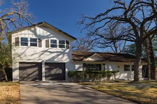 7325 Normandy Rd, Fort Worth, TX 76112 - Photo 2