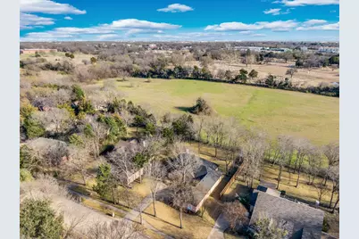 1309 Oak Creek Drive, Ennis, TX 75119 - Photo 40