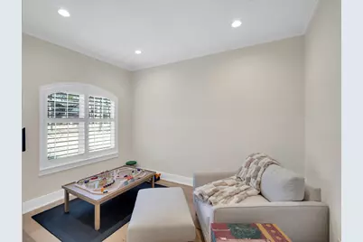 1309 Oak Creek Drive, Ennis, TX 75119 - Photo 8