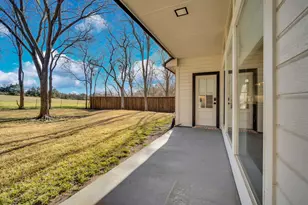 1309 Oak Crk Dr, Ennis, TX 75119 - Photo 34