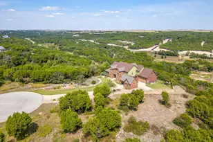 8225 Scotscraig Ct, Cleburne, TX 76033 - Photo 34