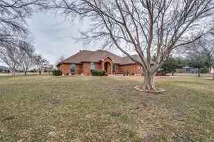 2408 Silver Maple Dr, Saint Paul, TX 75098 - Photo 2