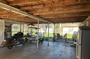 718 Turner St, Cleburne, TX 76033 - Photo 18
