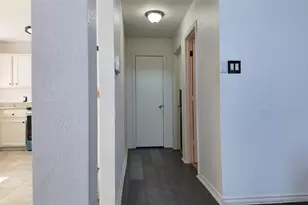 518 Nightshade Dr, Arlington, TX 76018 - Photo 10