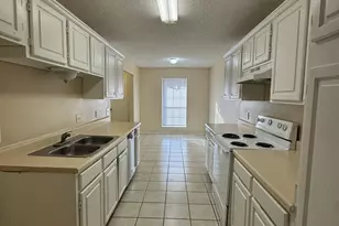 4500 Spinnaker Ct, Fort Worth, TX 76135 - Photo 6