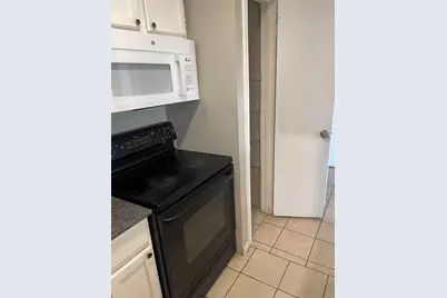 9520 Royal Lane, Dallas, TX 75243 - Photo 12