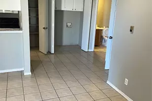 9520 Royal Ln, Dallas, TX 75243 - Photo 14