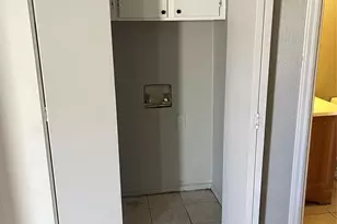 9520 Royal Ln, Dallas, TX 75243 - Photo 10