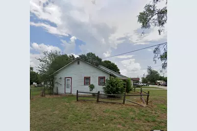 250 W Thompson Street, Jacksboro, TX 76458 - Photo 1