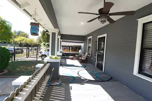 3611 Avenue H, Fort Worth, TX 76105 - Photo 2