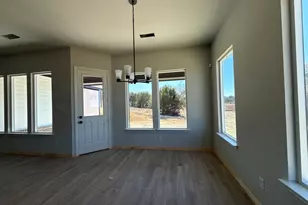 409 Hayden Faith Ct, Springtown, TX 76082 - Photo 14