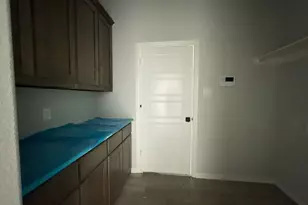 409 Hayden Faith Ct, Springtown, TX 76082 - Photo 8