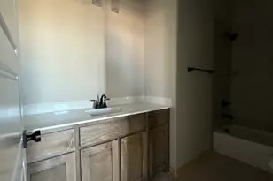 409 Hayden Faith Ct, Springtown, TX 76082 - Photo 4