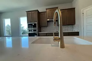 409 Hayden Faith Ct, Springtown, TX 76082 - Photo 14