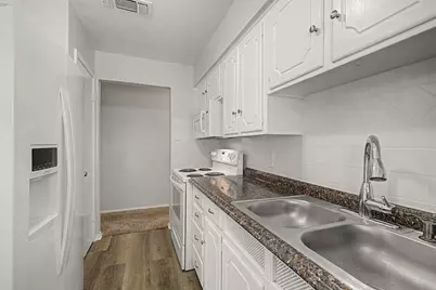 313 NW Jayellen Avenue, Burleson, TX 76028 - Photo 14