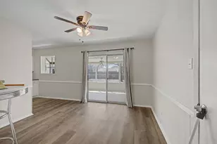 313 NW Jayellen Ave, Burleson, TX 76028 - Photo 10