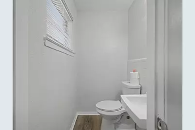 313 NW Jayellen Avenue, Burleson, TX 76028 - Photo 22