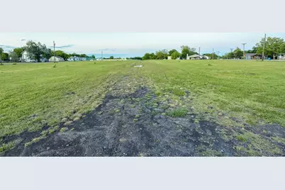 102 E Hubbard Street, Josephine, TX 75173 - Photo 1