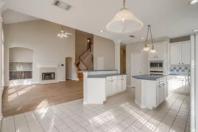 6937 Spring Valley Way, Fort Worth, TX 76132 - Photo 8