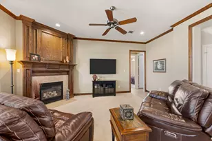 7921 Shady Oaks Dr, North Richland Hills, TX 76182 - Photo 12