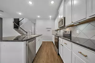 2817 Bellflower Dr, Mesquite, TX 75150 - Photo 4