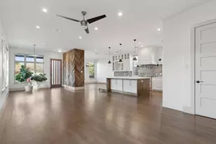 1018 S Waverly Dr, Dallas, TX 75208 - Photo 4