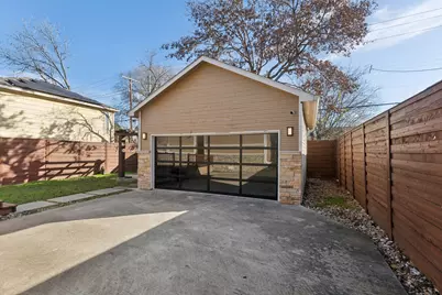 1018 S Waverly Drive, Dallas, TX 75208 - Photo 26
