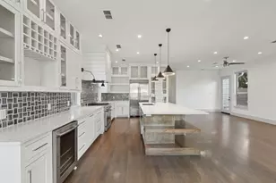 1018 S Waverly Dr, Dallas, TX 75208 - Photo 8