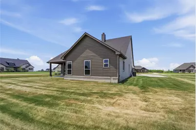 12117 Clastic Court, Krum, TX 76249 - Photo 24